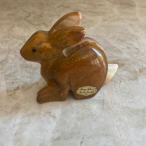Vintage Onyx stone carved bunny